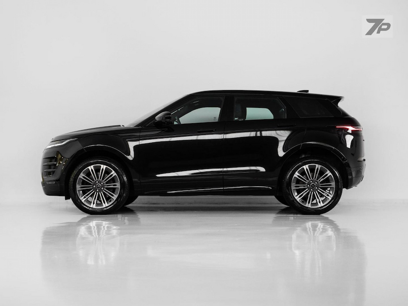 Foto do veículo LAND ROVER RANGE ROVER EVOQUE P250FF HSE D 2024 3.405 KM 365.000,00
