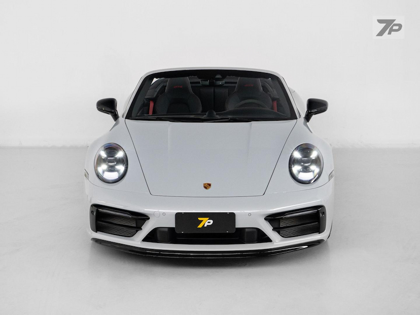 Foto do veículo PORSCHE 911  CARRERA GTS CABRIOLET 2024 2.400 KM 1.230.000,00