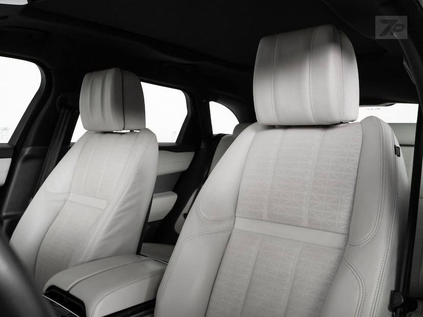 Foto do veículo LAND ROVER RANGE ROVER VELAR RANGE R.VELAR HSE R-DYN 2.0 SI49(HIB.) 2023 45.591 KM 409.000,00