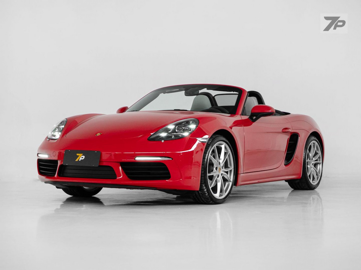 Foto do veículo PORSCHE BOXSTER  2024/2024 5.320 KM R$ 589.000,00