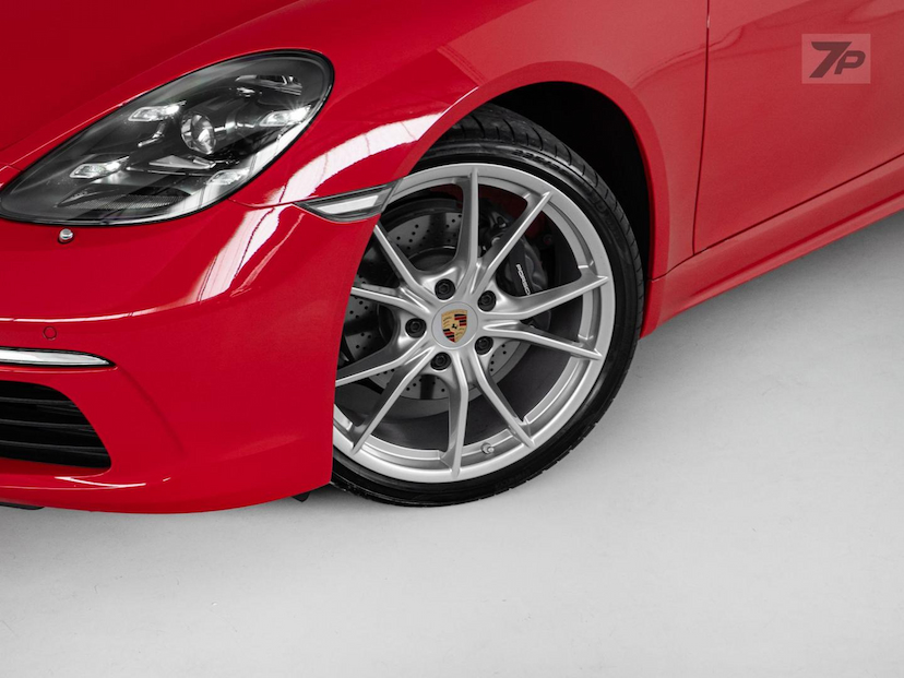 Foto do veículo PORSCHE BOXSTER  2024 5.320 KM 569.000,00