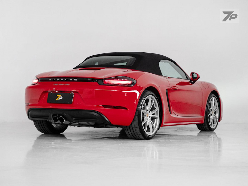 Foto do veículo PORSCHE BOXSTER  2024 5.320 KM 569.000,00
