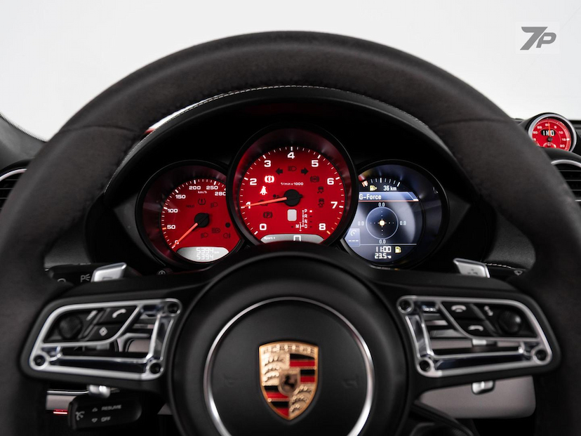 Foto do veículo PORSCHE BOXSTER  2024 5.320 KM 569.000,00