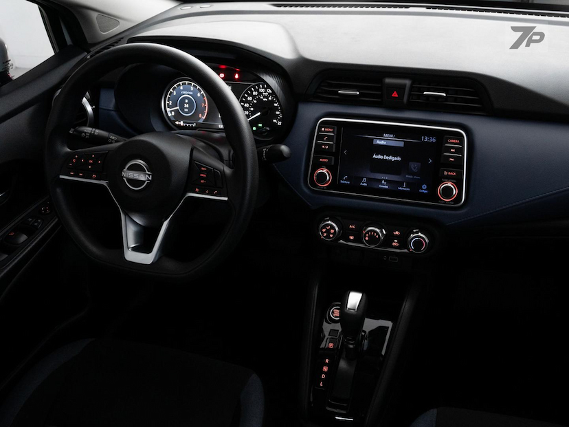Foto do veículo NISSAN VERSA  ADVNC CVT 2024 13.165 KM 104.900,00