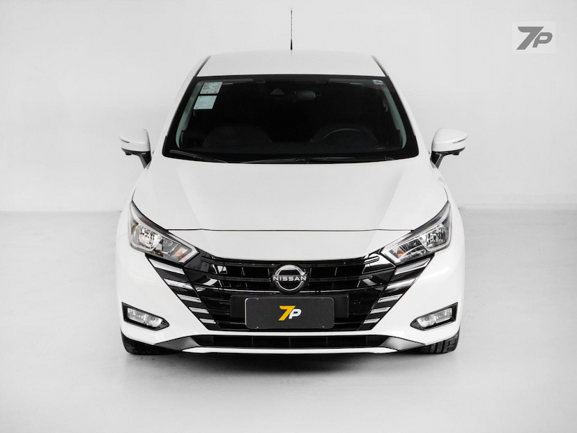 Foto do veículo NISSAN VERSA  ADVNC CVT 2024 13.165 KM 104.900,00