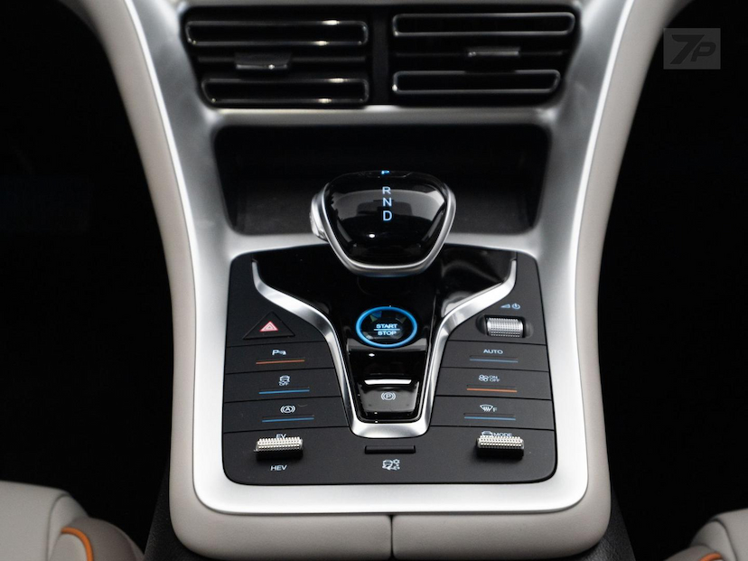 Foto do veículo BYD SONG PLUS  PRO GL 1.5 16V AUT. (HIBRIDO) 2025 9.774 KM 164.500,00
