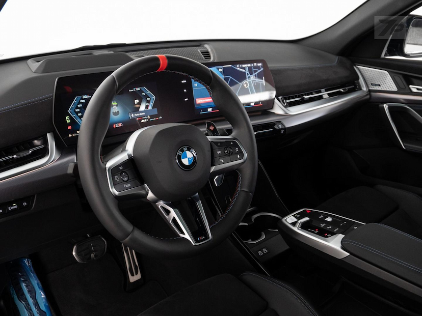 Foto do veículo BMW X2  M35I 2025 6.727 KM 459.000,00