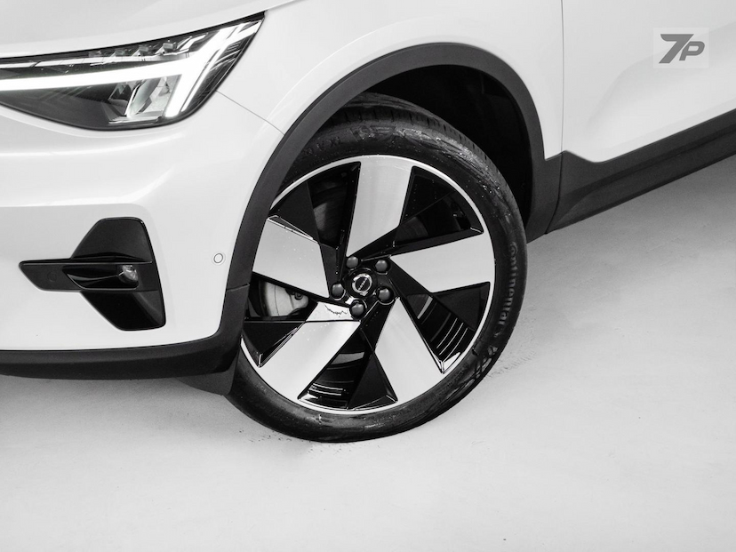 Foto do veículo VOLVO XC40  8 ULTIMATE 2023 14.000 KM 219.000,00