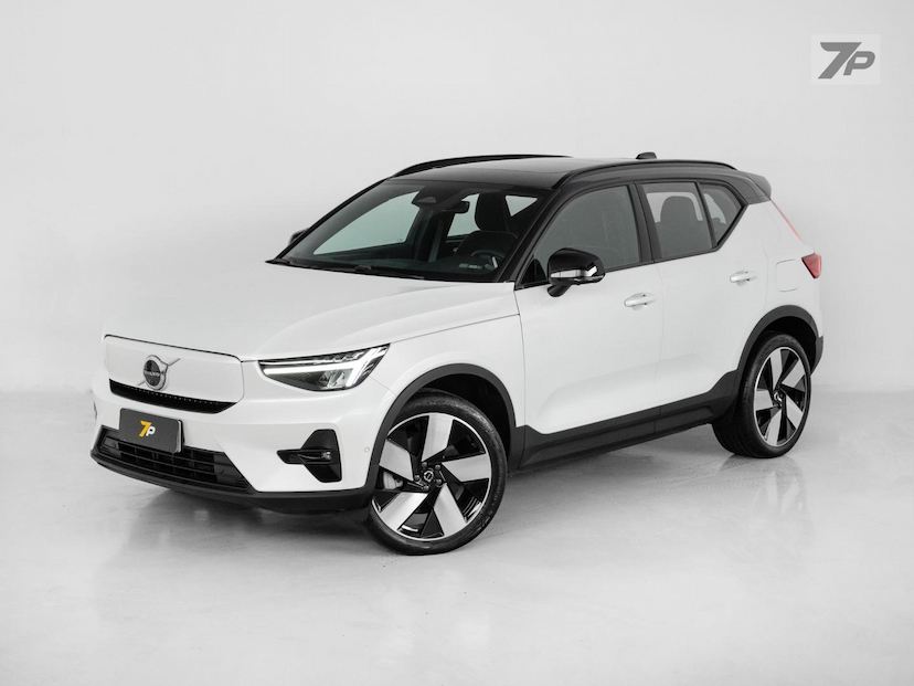 Foto do veículo VOLVO XC40  8 ULTIMATE 2023 14.000 KM 219.000,00