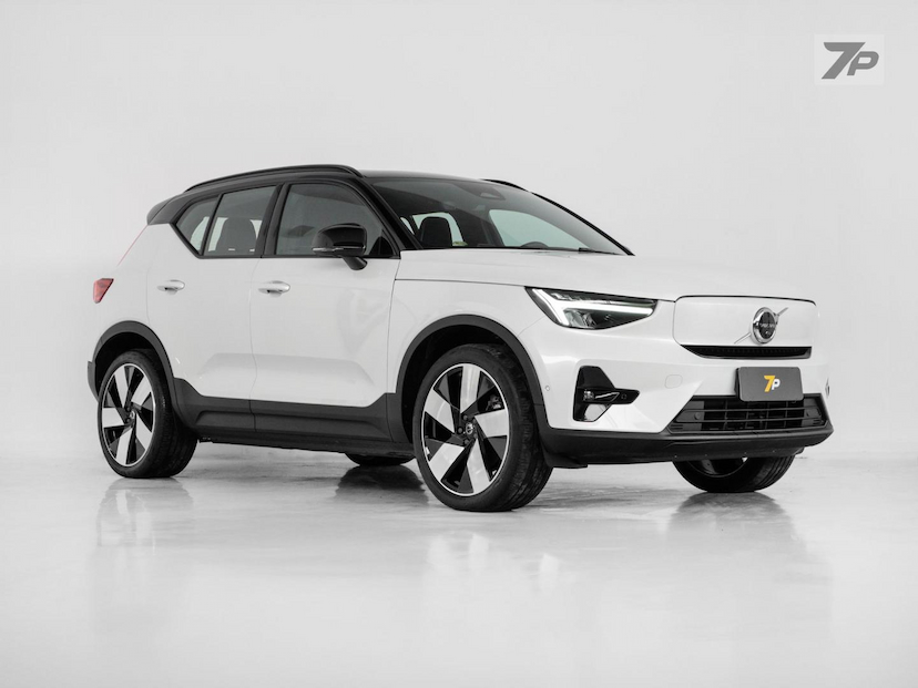 Foto do veículo VOLVO XC40  8 ULTIMATE 2023 14.000 KM 219.000,00