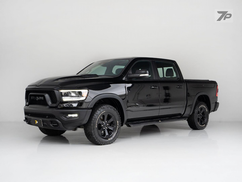 Foto do veículo RAM 1500  REBEL HEMI 2021 106.780 KM 325.000,00