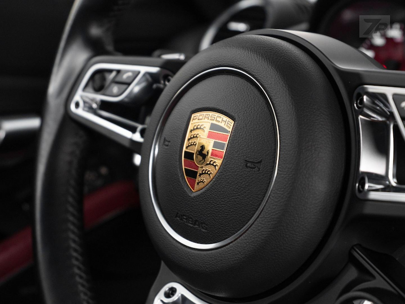 Foto do veículo PORSCHE 718  CAYMAN 2.0 300CV 2021 13.600 KM 500.000,00