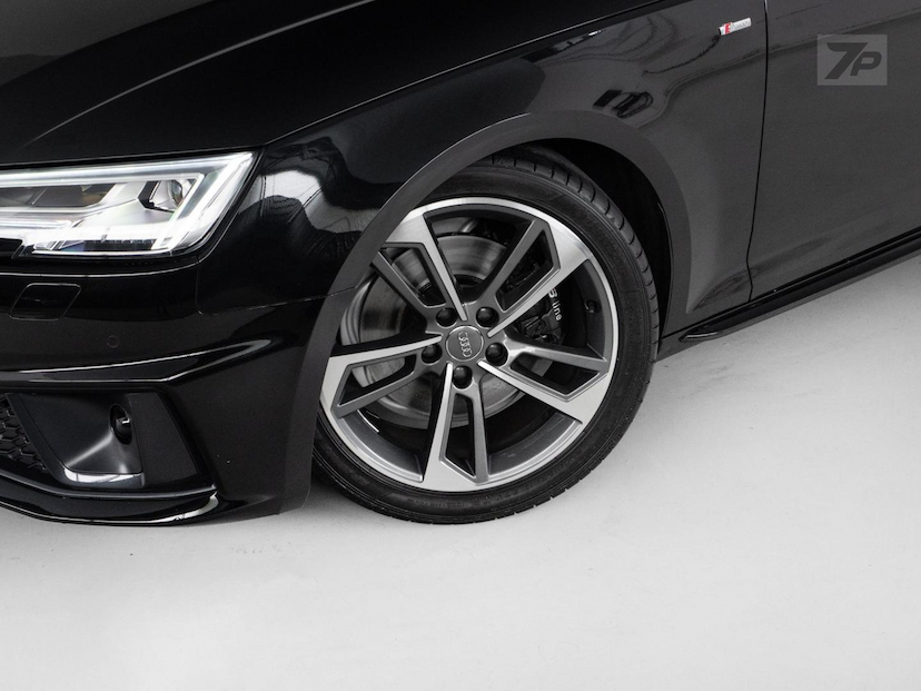 Foto do veículo AUDI A4  AV 2.0TFSI 2019 29.833 KM 229.000,00