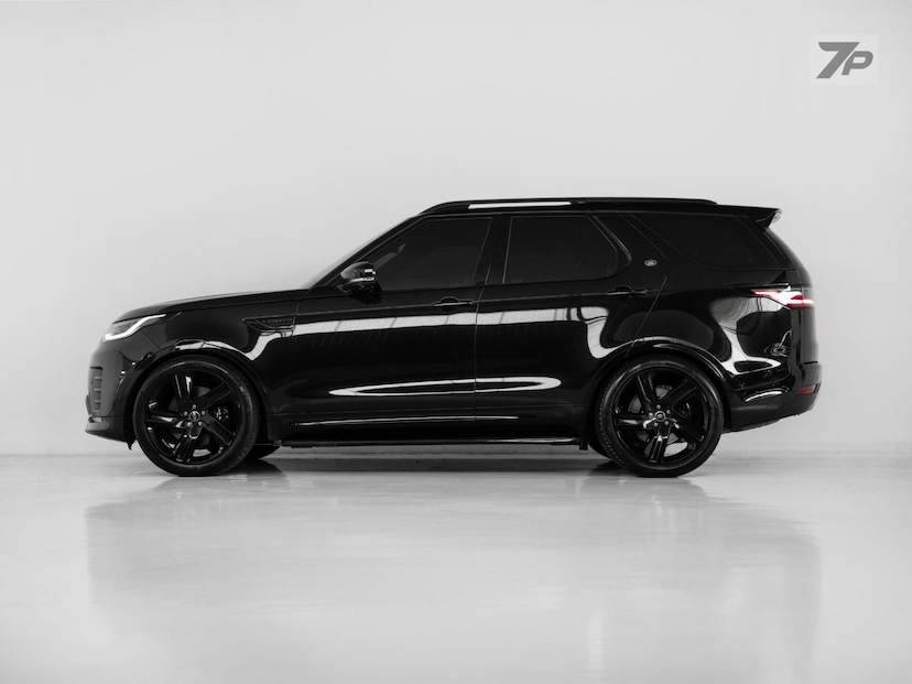 Foto do veículo LAND ROVER DISCOVERY DISC D300 LE 2023 68.960 KM 440.000,00