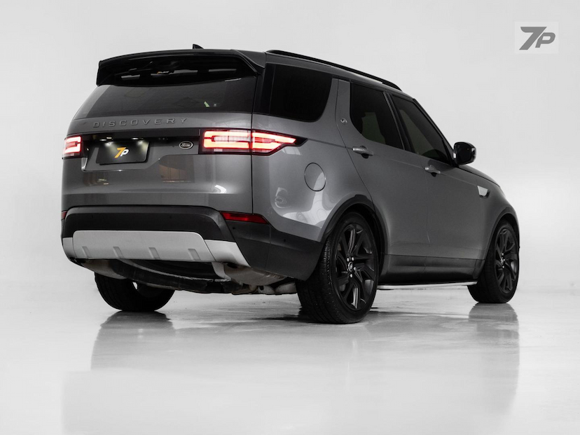 Foto do veículo LAND ROVER DISCOVERY LR  TD6 HSE 7 2019 117.292 KM 219.500,00