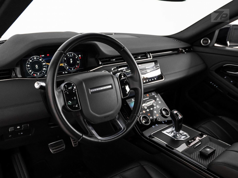 Foto do veículo LAND ROVER RANGE ROVER EVOQUE EVOQUE P250FF SE RD 2020 38.025 KM 229.000,00