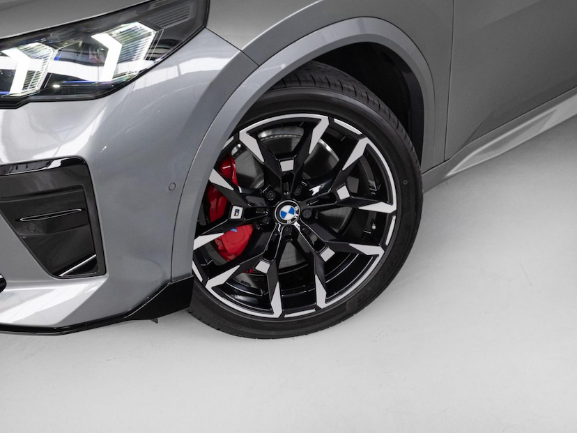 Foto do veículo BMW X2  M35I 2025 6.774 KM 474.000,00