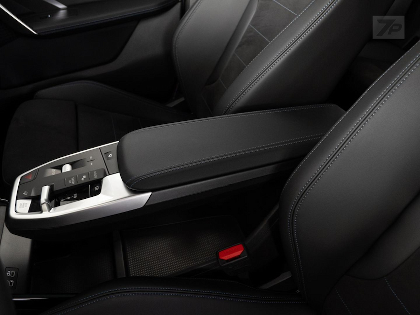 Foto do veículo BMW X2  M35I 2025 6.774 KM 474.000,00
