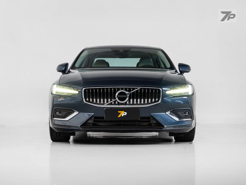 Foto do veículo VOLVO S60  T5 INSCRIPT 2020 59.433 KM 167.500,00