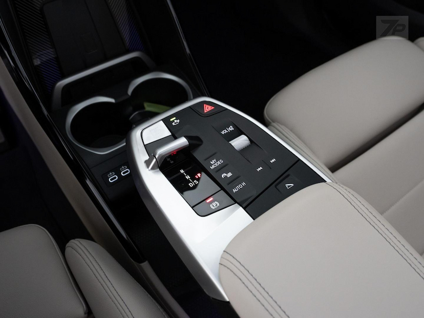 Foto do veículo BMW X1  SDRIVE 20I M SPORT 2.0 TB FLEX AUT. 2025 8.987 KM 338.500,00