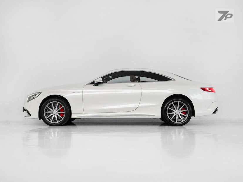 Foto do veículo MERCEDES-BENZ S 63 AMG S 63 L AMG 4MATIC COUPE 2016 34.448 KM 585.000,00