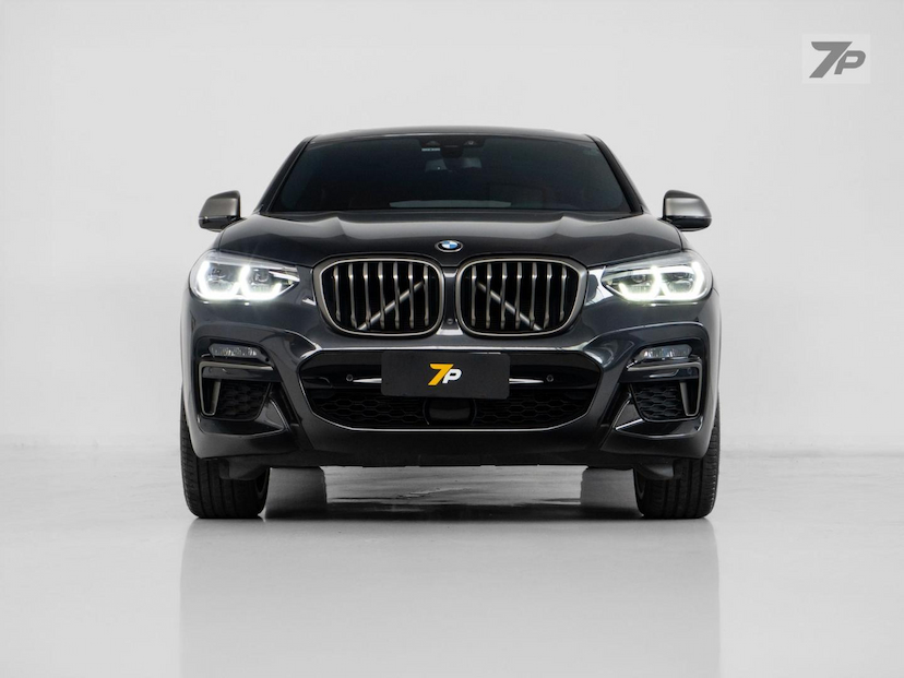 Foto do veículo BMW X4  M40I 2021 40.605 KM 339.000,00
