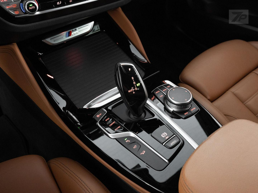 Foto do veículo BMW X4  M40I 2021 40.605 KM 339.000,00