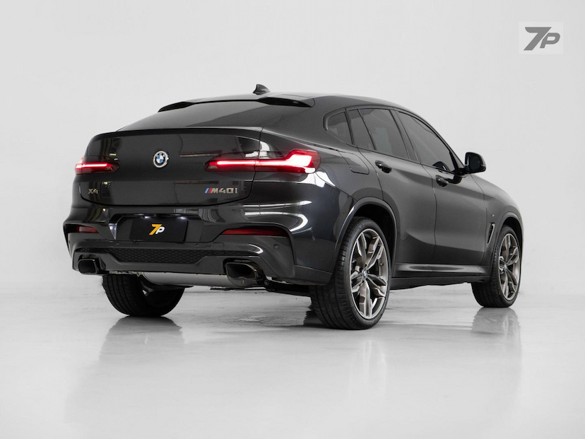 Foto do veículo BMW X4  M40I 2021 40.605 KM 339.000,00