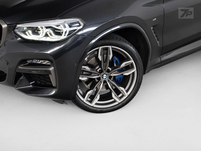 Foto do veículo BMW X4  M40I 2021 40.605 KM 339.000,00