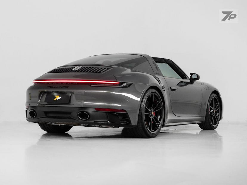 Foto do veículo PORSCHE 911  TARGA 4GTS 2022 9.238 KM 1.044.500,00