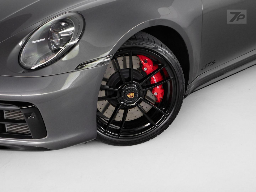 Foto do veículo PORSCHE 911  TARGA 4GTS 2022 9.238 KM 1.044.500,00