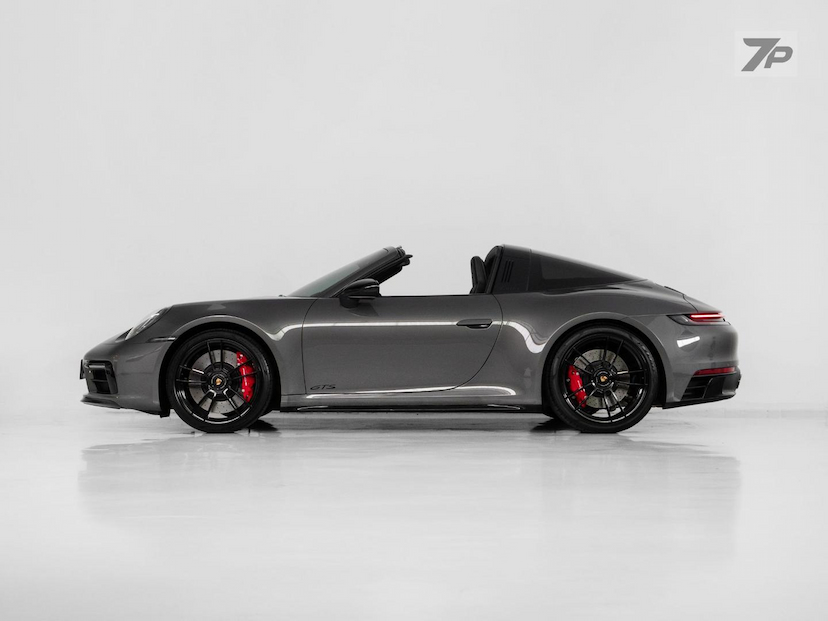Foto do veículo PORSCHE 911  TARGA 4GTS 2022 9.238 KM 1.044.500,00