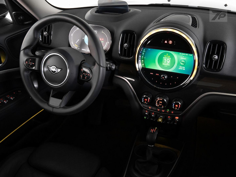 Foto do veículo MINI COUNTRYMAN  PHEV 2023 27.220 KM 227.500,00