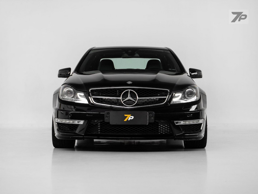Foto do veículo MERCEDES-BENZ C 63 AMG  2013 62.000 KM 338.500,00