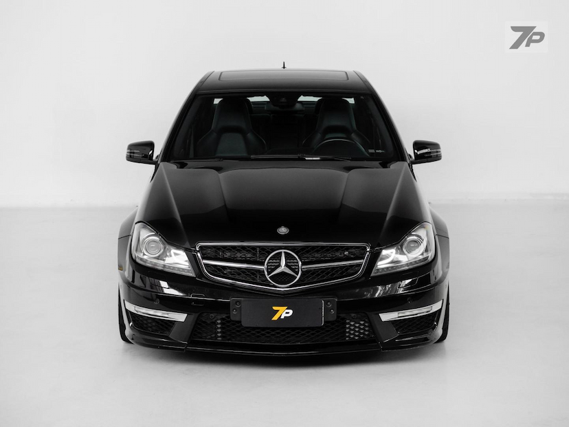 Foto do veículo MERCEDES-BENZ C 63 AMG  2013 62.000 KM 338.500,00