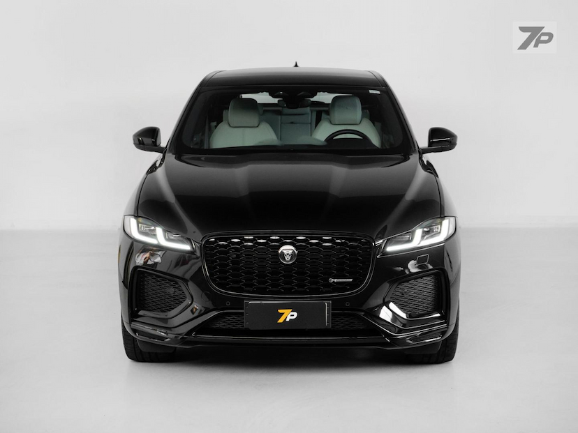 Foto do veículo JAGUAR F-PACE FPACE PHEV RD SE 2024 7.693 KM 383.000,00