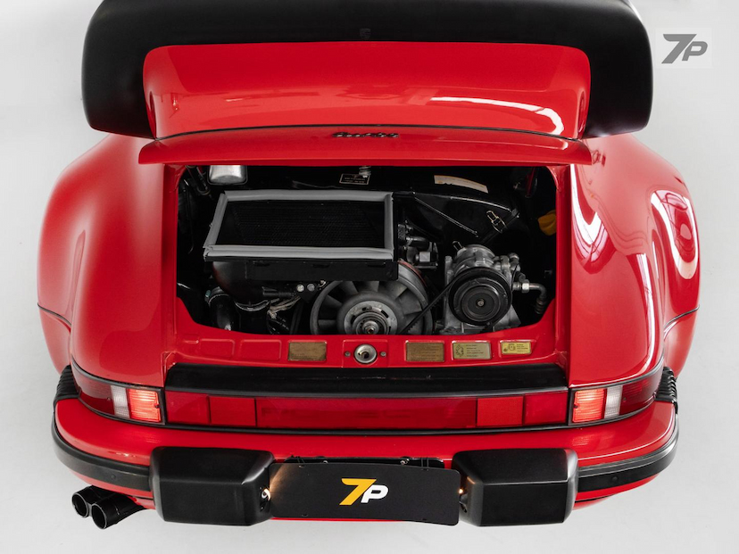 Foto do veículo PORSCHE 911  TURBO 1986 87.610 KM 1.680.000,00