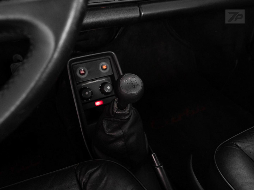 Foto do veículo PORSCHE 911  TURBO 1986 87.610 KM 1.680.000,00