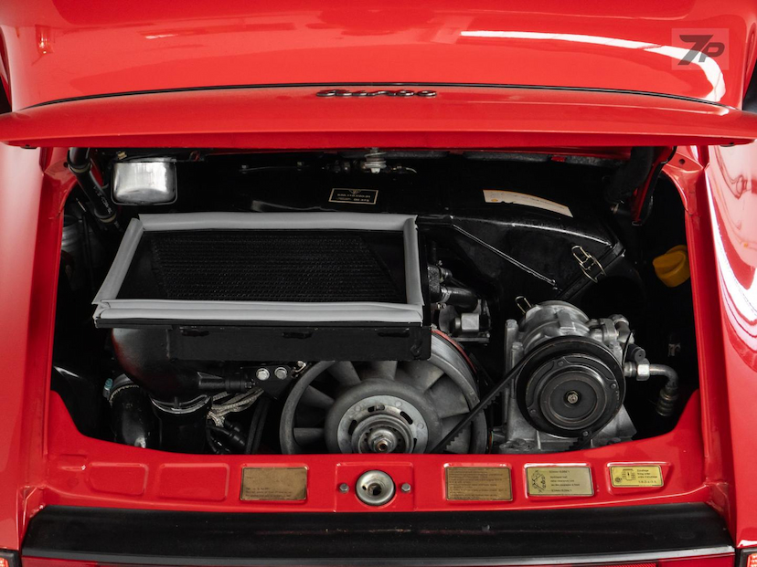 Foto do veículo PORSCHE 911  TURBO 1986 87.610 KM 1.680.000,00