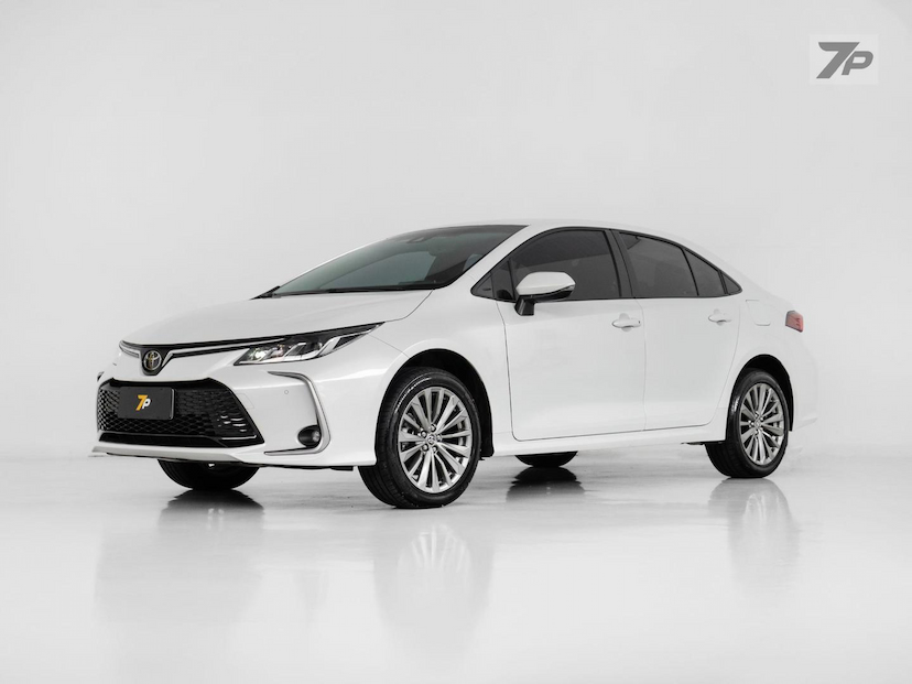 Foto do veículo TOYOTA COROLLA  XEI 20 2024 8.662 KM 147.900,00