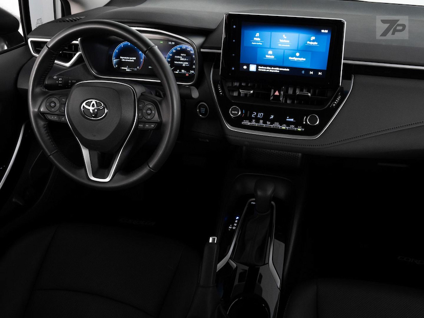 Foto do veículo TOYOTA COROLLA  XEI 20 2024 8.662 KM 147.900,00