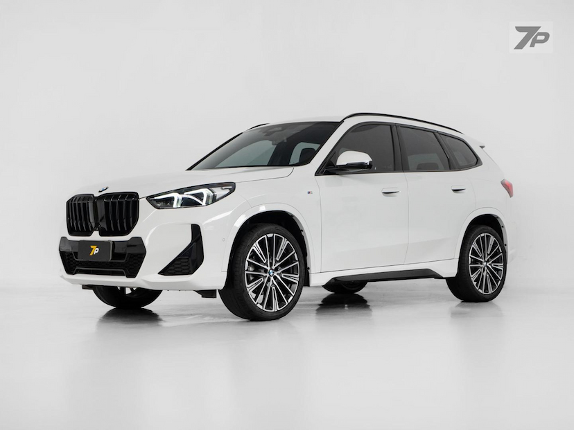 Foto do veículo BMW X1  S20I M SPORT 2025 15.180 KM 339.000,00