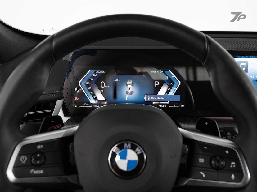 Foto do veículo BMW X1  S20I M SPORT 2025 15.180 KM 339.000,00