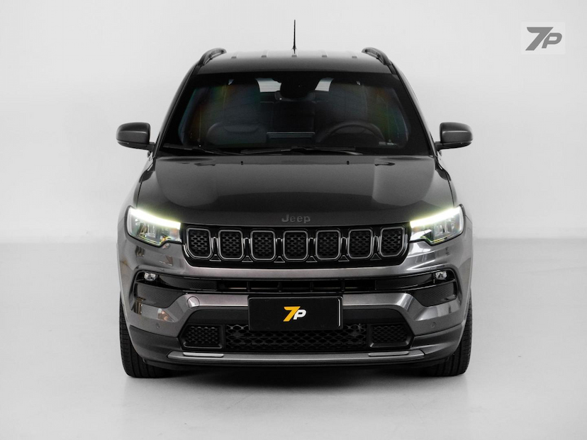 Foto do veículo JEEP COMPASS  LONG. T270 1.3 TB 4X2 FLEX AUT. 2022 20.895 KM 172.000,00