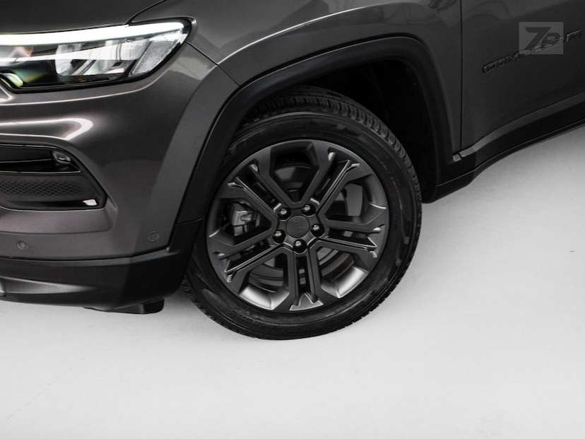 Foto do veículo JEEP COMPASS  LONG. T270 1.3 TB 4X2 FLEX AUT. 2022 20.895 KM 172.000,00