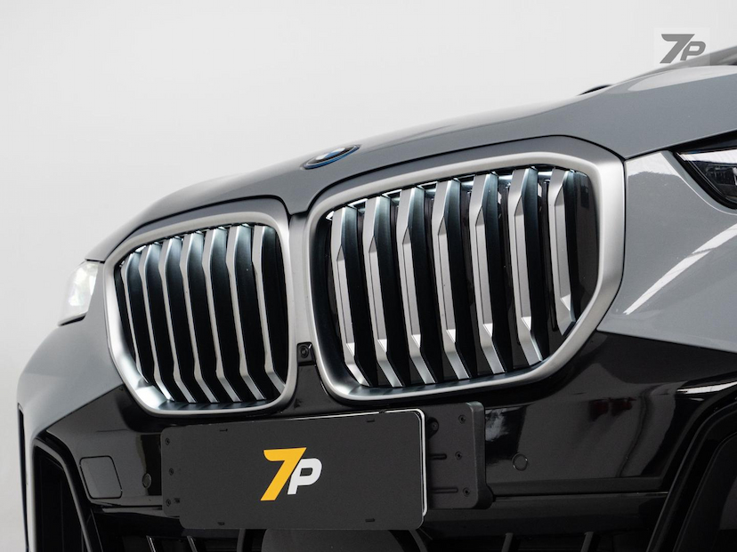 Foto do veículo BMW X5  XDRIVE50E MSP 2024 26.115 KM 589.000,00