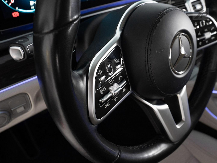 Foto do veículo MERCEDES-BENZ GLE 400 GLE400D 4M 2022 77.592 KM 399.000,00