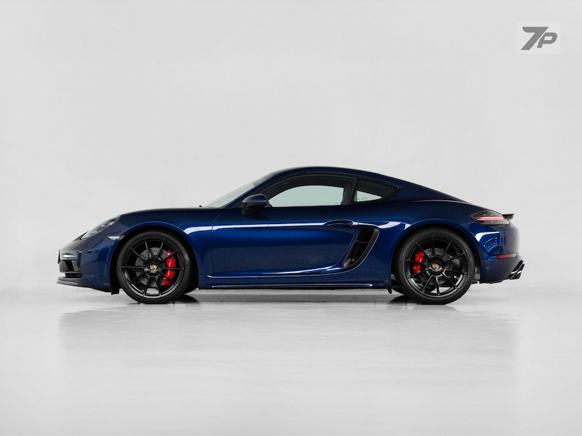 Foto do veículo PORSCHE CAYMAN  GTS 4.0 2024 5.348 KM 635.000,00
