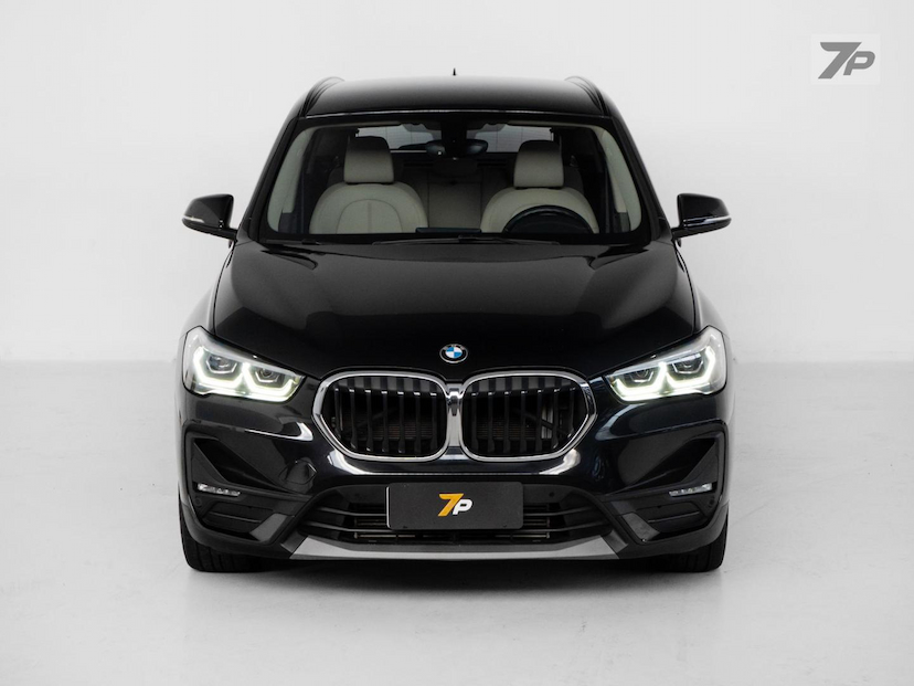 Foto do veículo BMW X1  S201 ACTIVE FLEX 2022 52.945 KM 172.000,00
