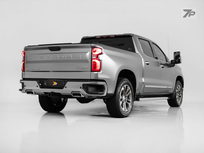 Foto do veículo CHEVROLET SILVERADO  HC 2024 23.201 KM 399.000,00